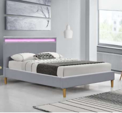 Minimalistic LED contemporaneo ha ricoperto il letto per montare la dimensione facilmente su misura