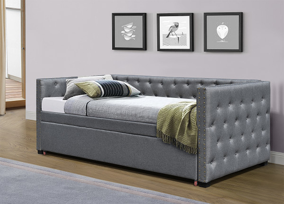 Il velluto a grandezza naturale ha ricoperto il posto letto per ricoveri giornalieri per estrarre far rotolare il letto singolo Chesterfield Grey Plush