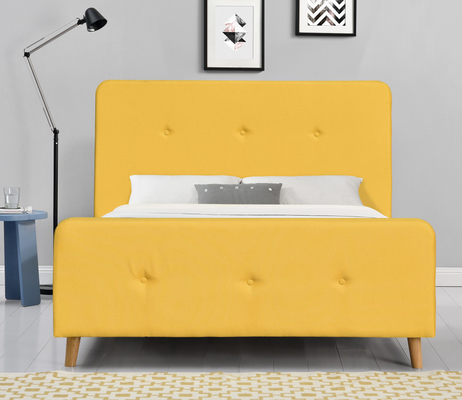 Letto con piattaforma imbottita trapuntata gialla King Size Casual alla ricerca di una camera da letto