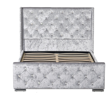 Letto matrimoniale moderno imbottito Crush Velvet Silver Letto con piattaforma imbottita