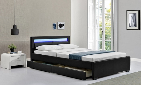 Molti colori Rientro solido LED Letto imbottito comodo per dormire FSC