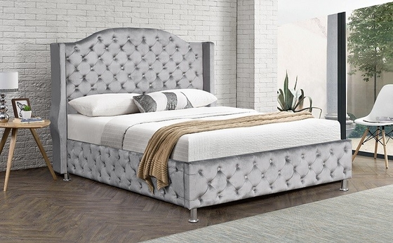 Il bottone d'argento su misura di Grey Upholstered Bed Velvet Fabric ha trapuntato l'alta testata