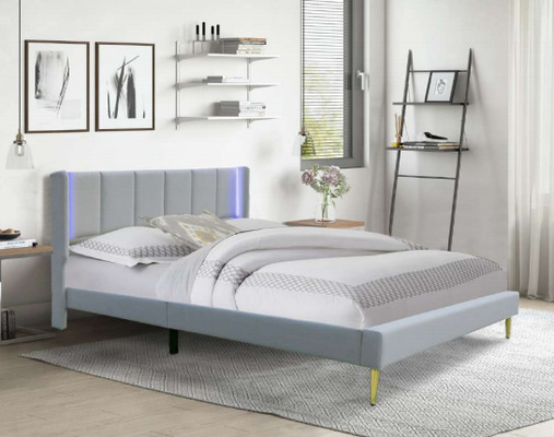 Letto di piattaforma ricoperto fatto a mano all'ingrosso con la testata leggera Colourful