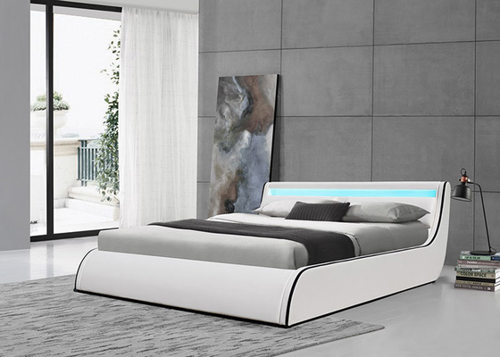 Mobilia curva reale della camera da letto di re Size Bed Set del classico di lusso dell'ottomano